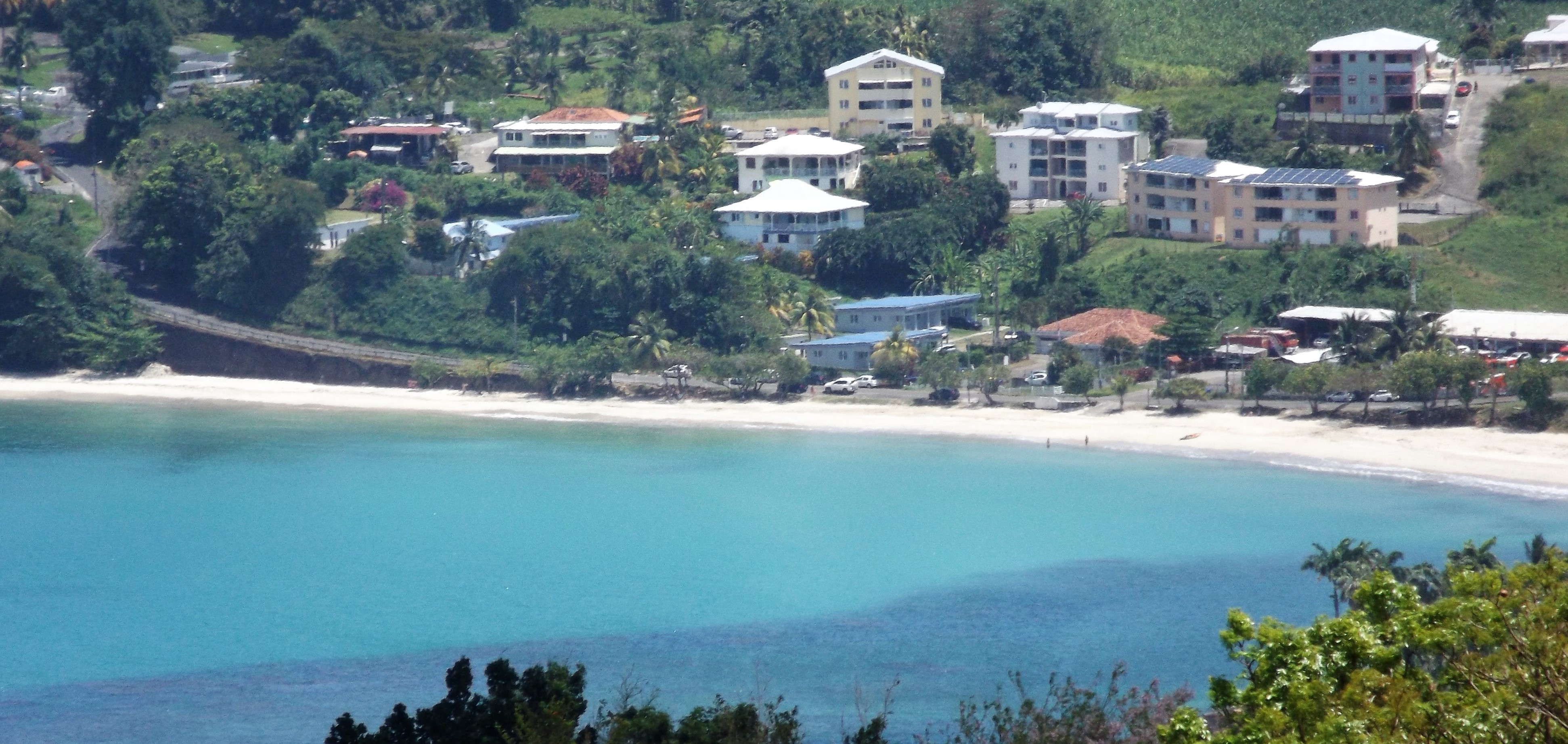 La plage des Raisiniers