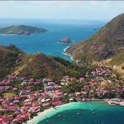 MARTINIQUE CAPITALE | 22 | « Passez la journée sur l'île Paradisiaque des Saintes »